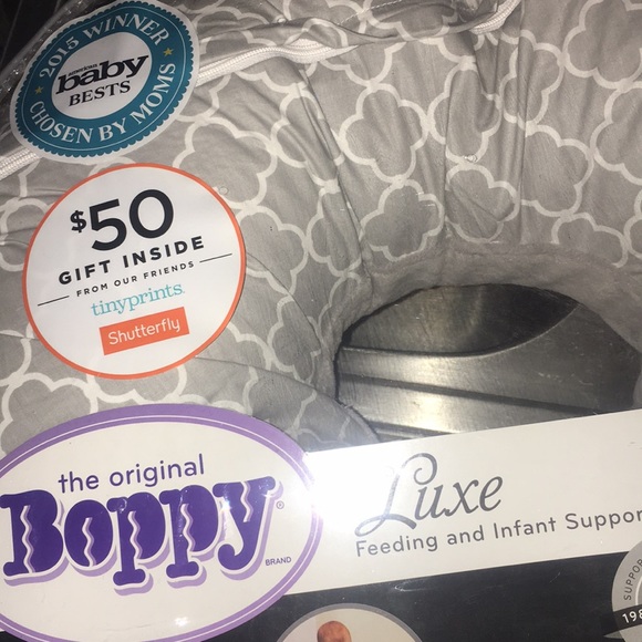 Brand new baby feeding and instant support pillow - Picture 2 of 6